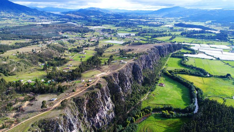 ¿Cuáles son los 5 destinos con rutas de escalada en roca para todos los niveles de dificultad?